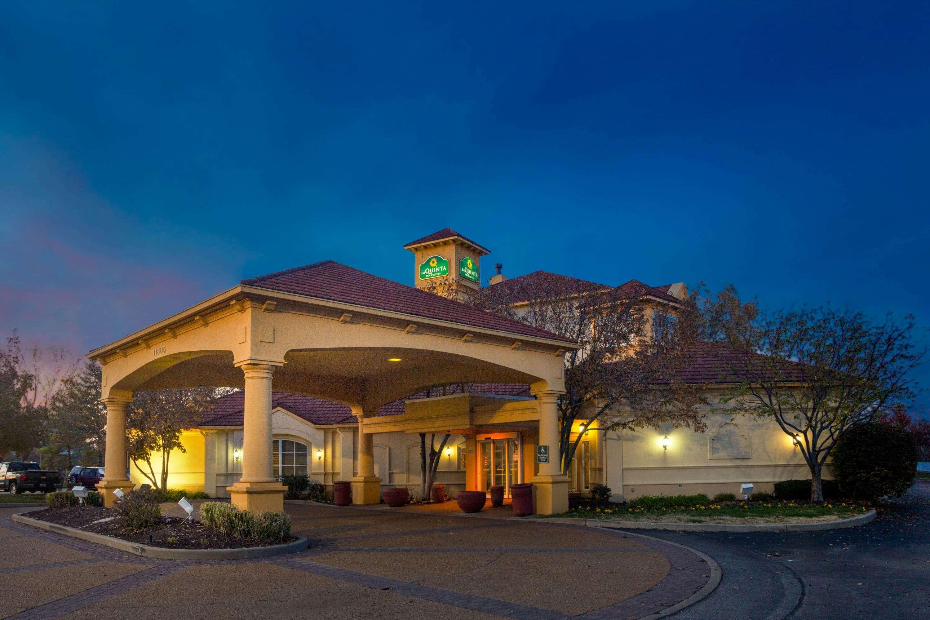 La Quinta By Wyndham St. Louis Westport Hotel Maryland Heights Buitenkant foto