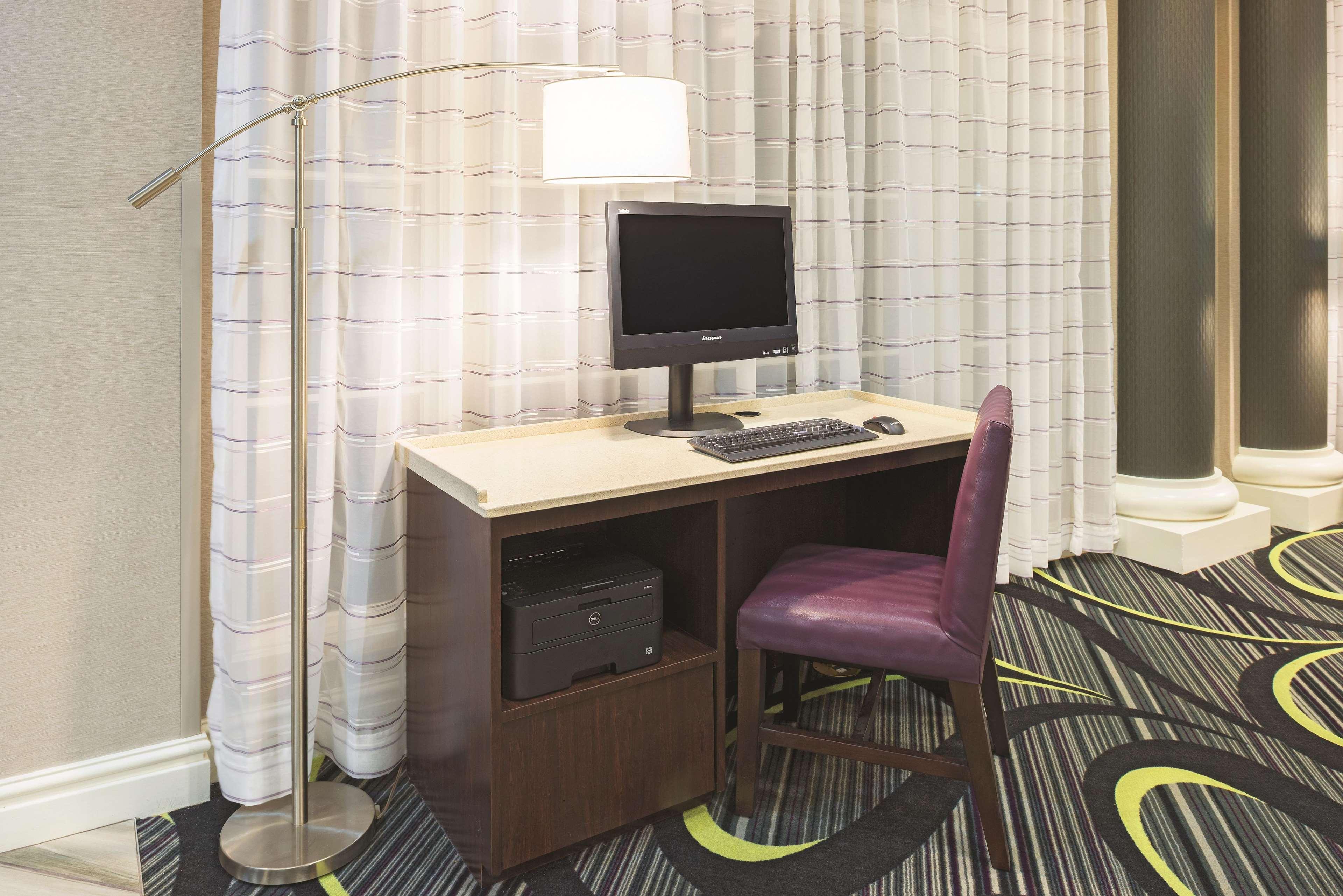 La Quinta By Wyndham St. Louis Westport Hotel Maryland Heights Buitenkant foto