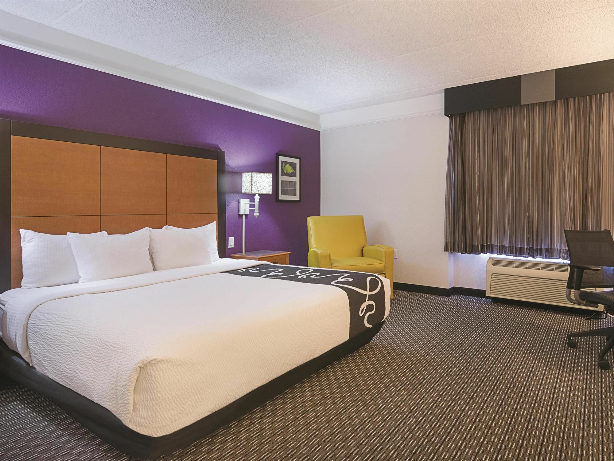 La Quinta By Wyndham St. Louis Westport Hotel Maryland Heights Buitenkant foto