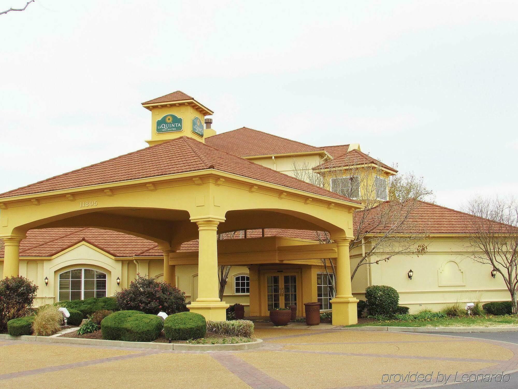 La Quinta By Wyndham St. Louis Westport Hotel Maryland Heights Buitenkant foto